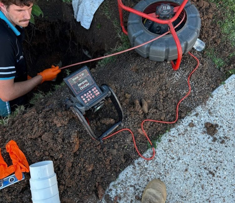 Using An Equipment For Plumbing Inspection